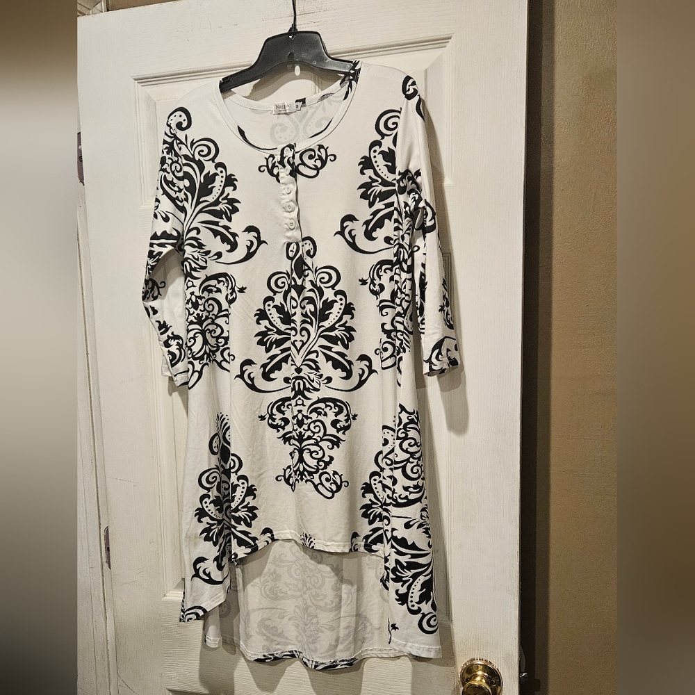 NAGGOO DRESS